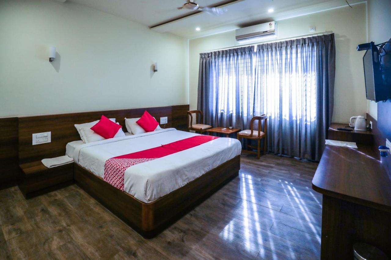 Hotel The Cult Hubli Extérieur photo