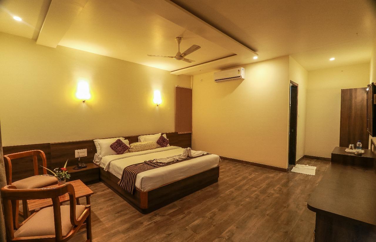 Hotel The Cult Hubli Extérieur photo